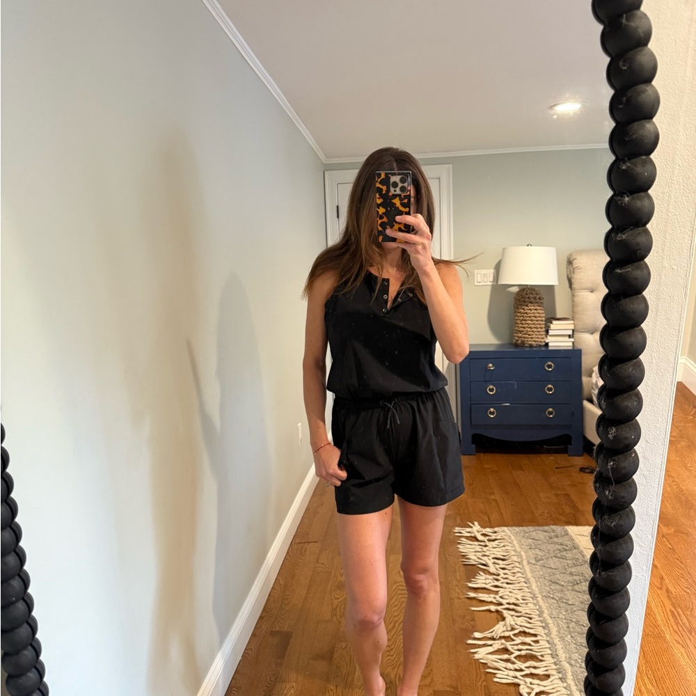 Athleta Black Sleeveless Romper